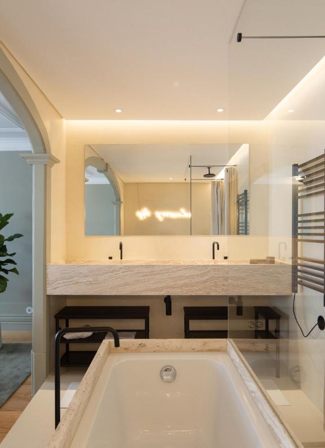อัลมาดินา สมาร์ต ลักชัวรี Bed & Breakfast ปอร์โต ภายนอก รูปภาพ